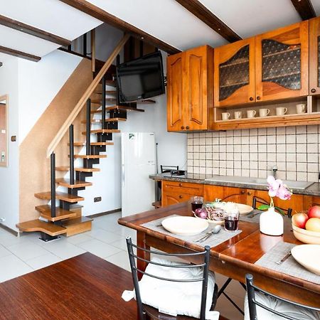 Apartament Retro - Malownicze Osiedle Podgorze ชกลาร์สกา ปอเรมบา ภายนอก รูปภาพ